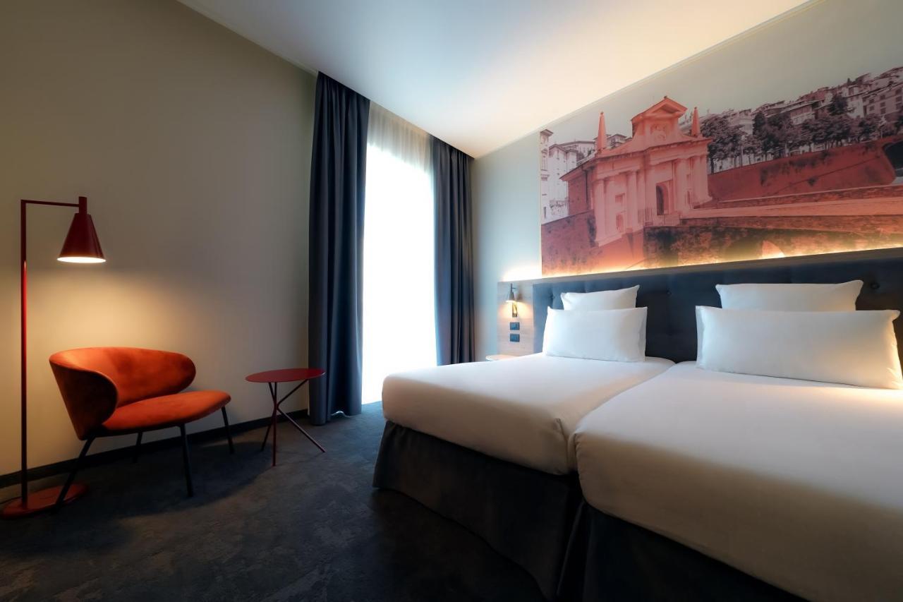 Mercure Bergamo Centro Palazzo Dolci Esterno foto