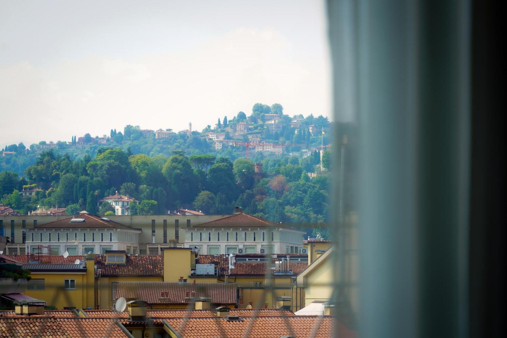 Mercure Bergamo Centro Palazzo Dolci Esterno foto